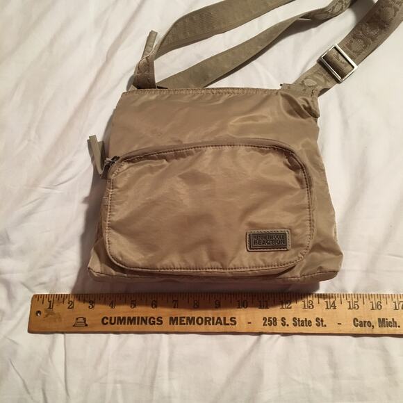 Kenneth Cole Reaction crossbody travel messenger bag adjustable strap Neutral - Picture 7 of 13